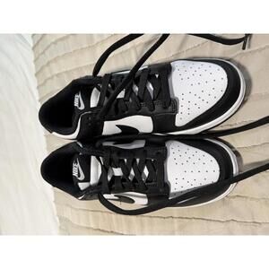 Nike Men's Sneakers Black and White Low Top